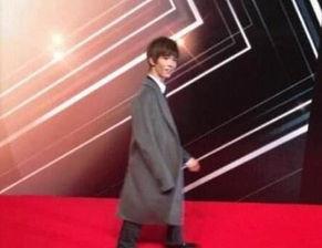 郭敬明真实身高爆料视频,视频爆料引发网友热议